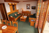 3-kamer apt. voor max. 6 pers. (huisnr. 2)